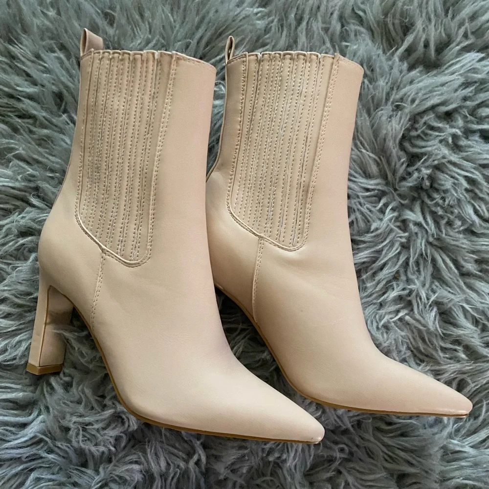 Billini Boots - Picture 1 of 3
